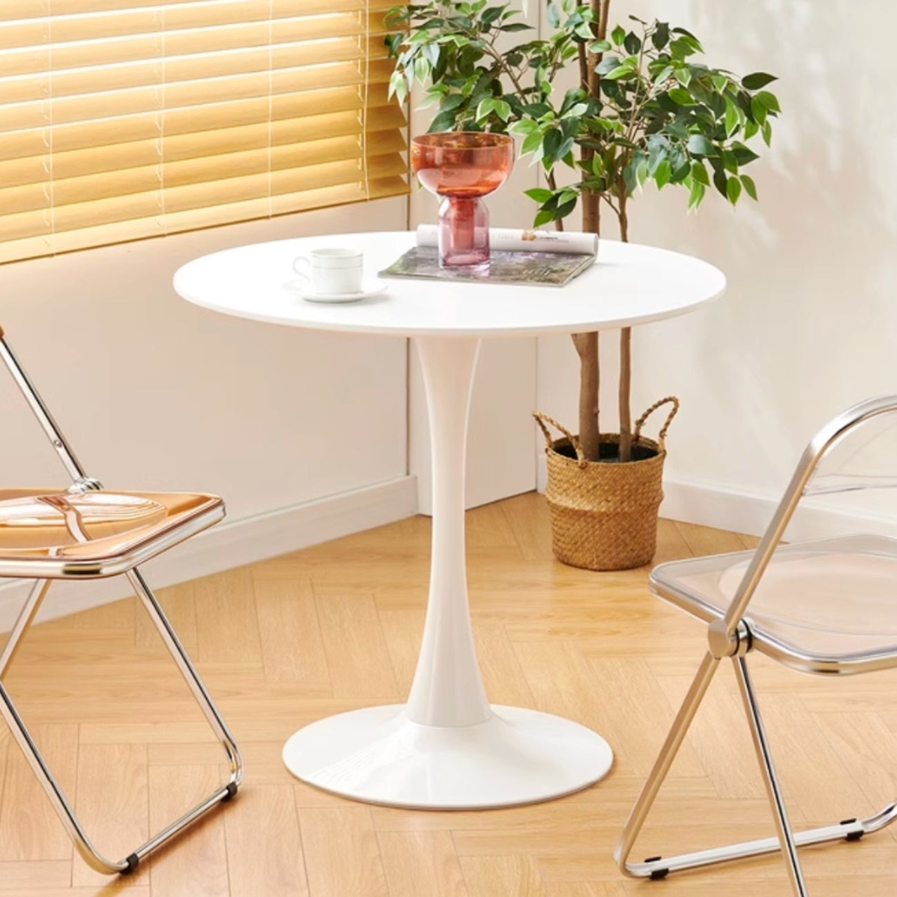 tulip table white with chairs
