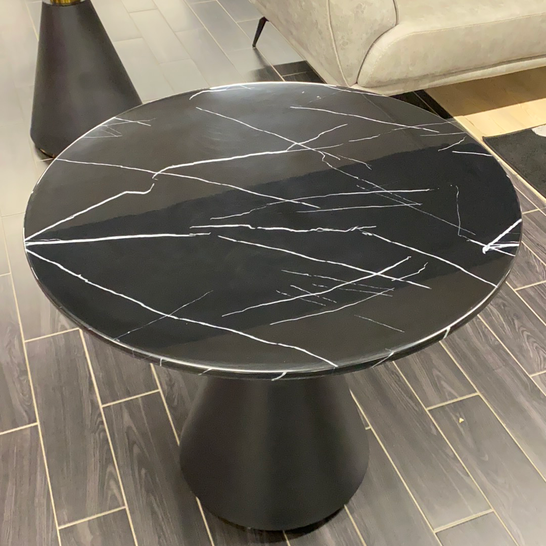 Madison Round Dining Table