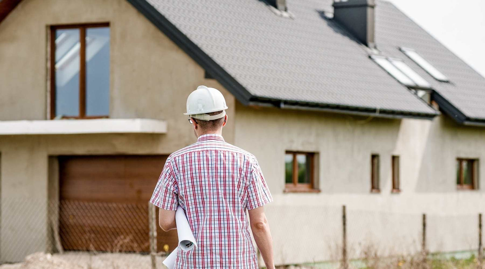 Contractor+Outside+Home