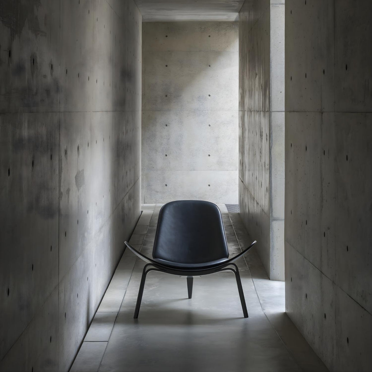 Replica Hans Wegner Shell Chair