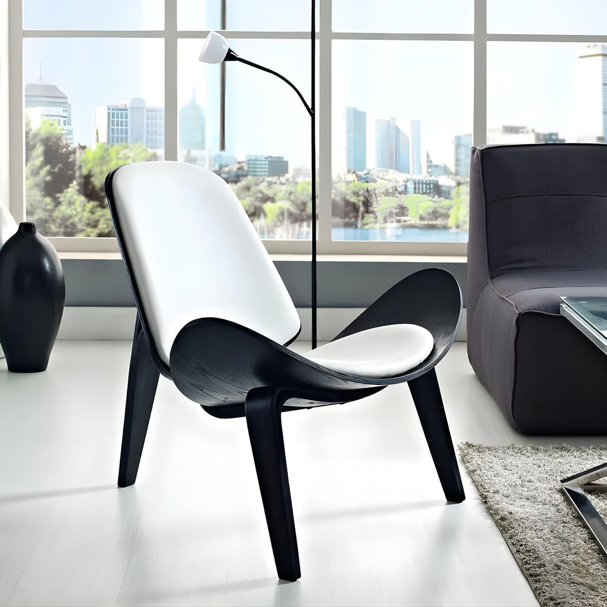 Replica Hans Wegner Shell Chair