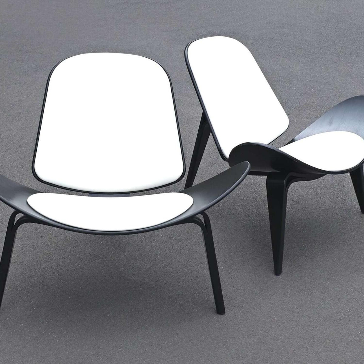 Replica Hans Wegner Shell Chair