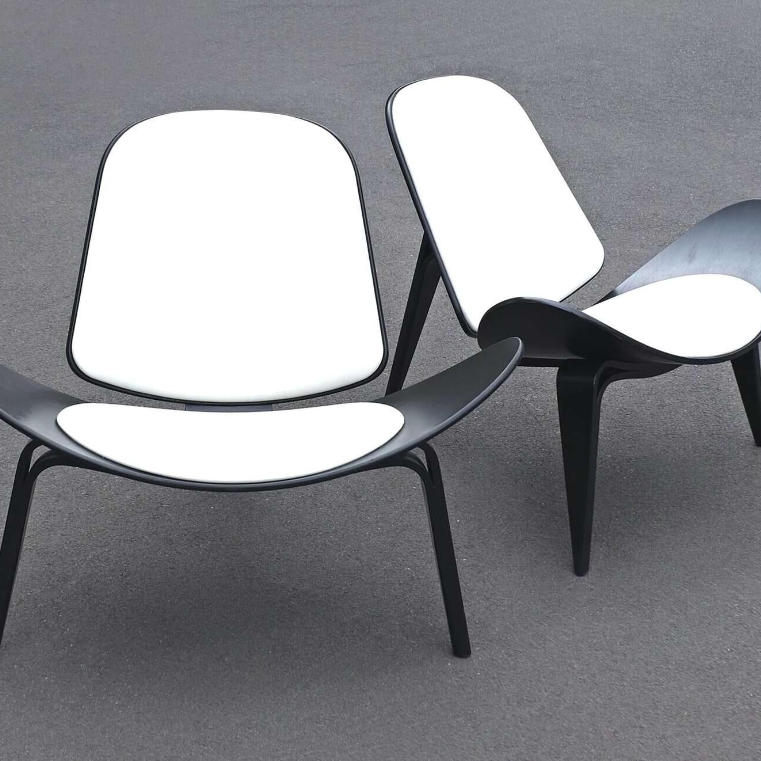 Replica Hans Wegner Shell Chair