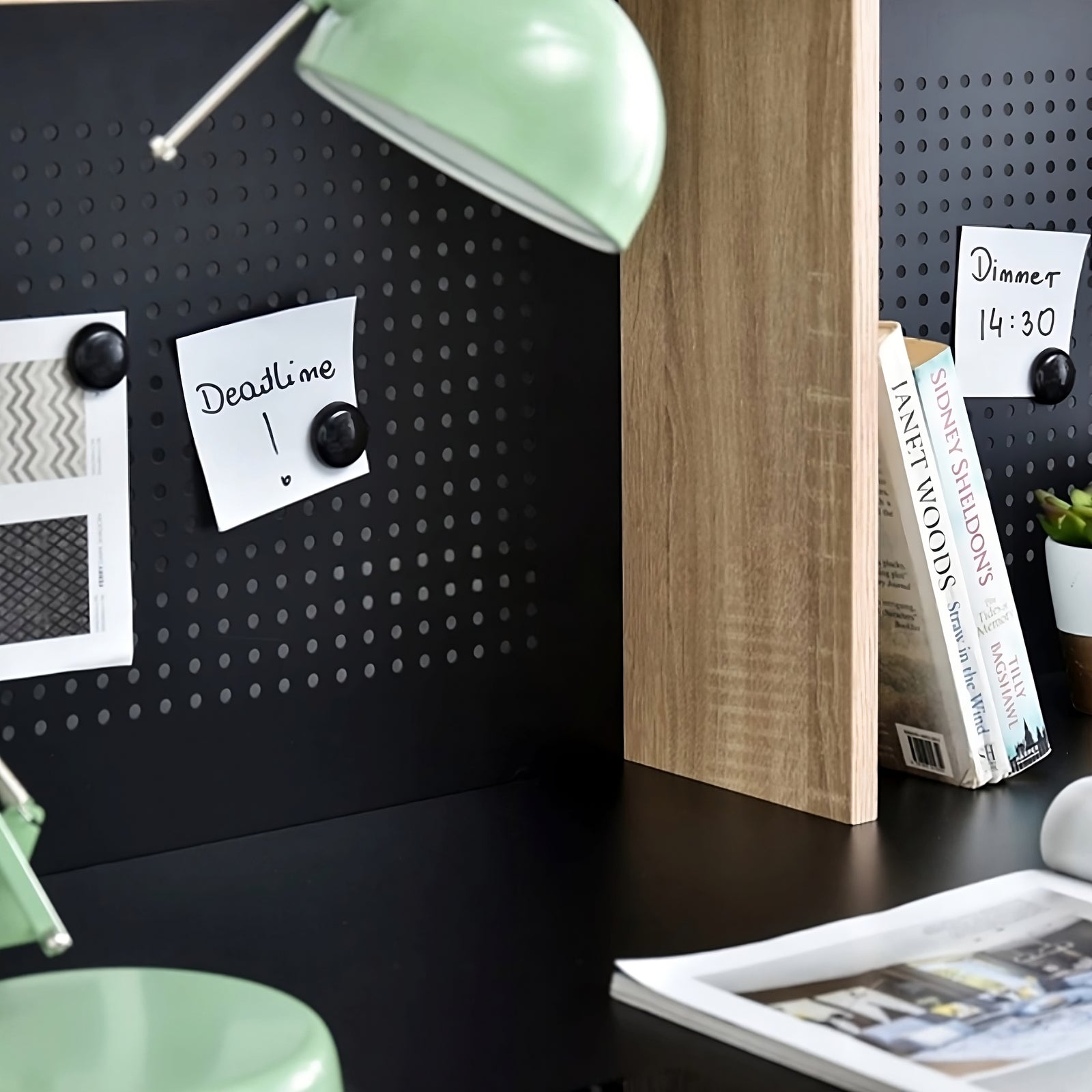 coman desk black magnetic note peg function