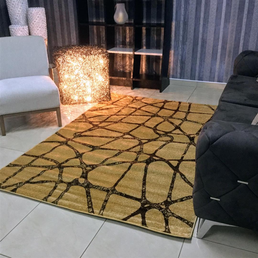 Addilyn Golden Beige Area Rug, Size 2.3 x 1.6 M - NuvoItalia