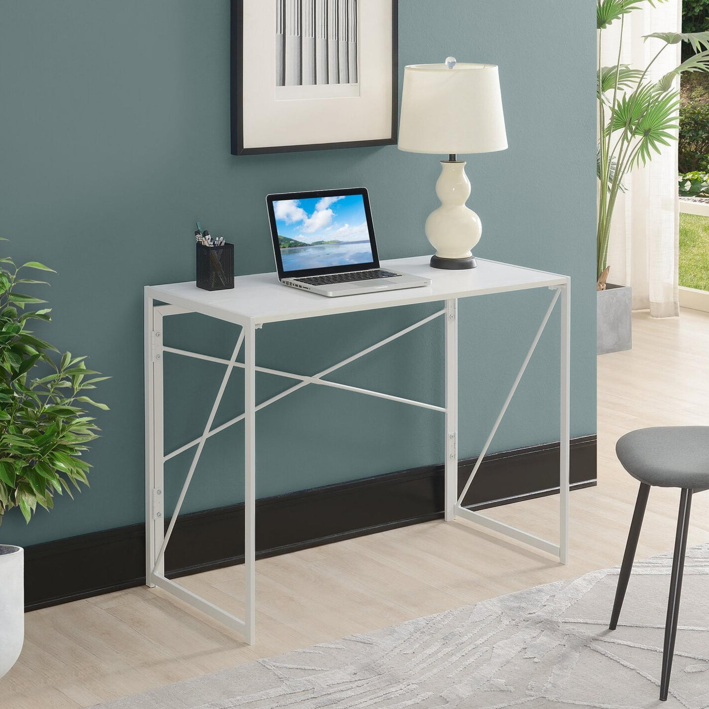 Harper Space-Saving Folding Desk – No Assembly - NuvoItalia